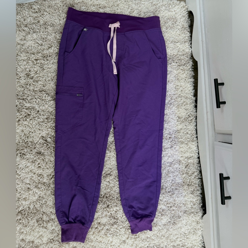 Figs Violet Jogger Pants with Light Pink Tie